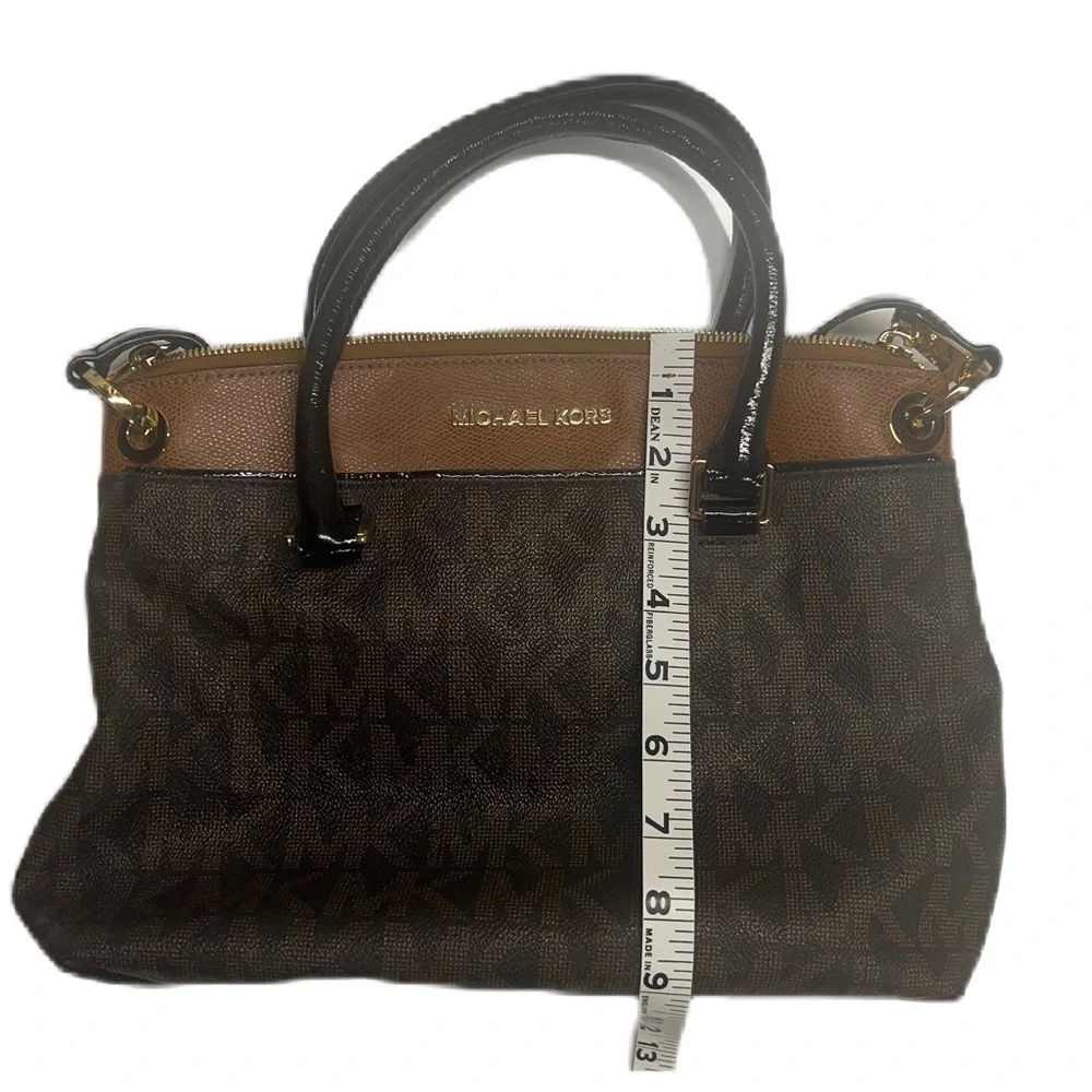 Michael Kors Logo Aubrey Brown and Black Women's Bag